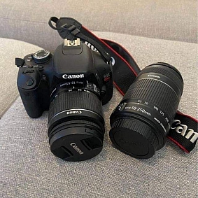 CANON Rebel T3i camera